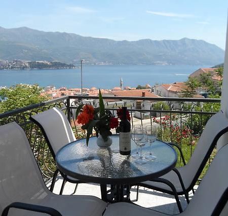 Guest House Budva Exterior photo